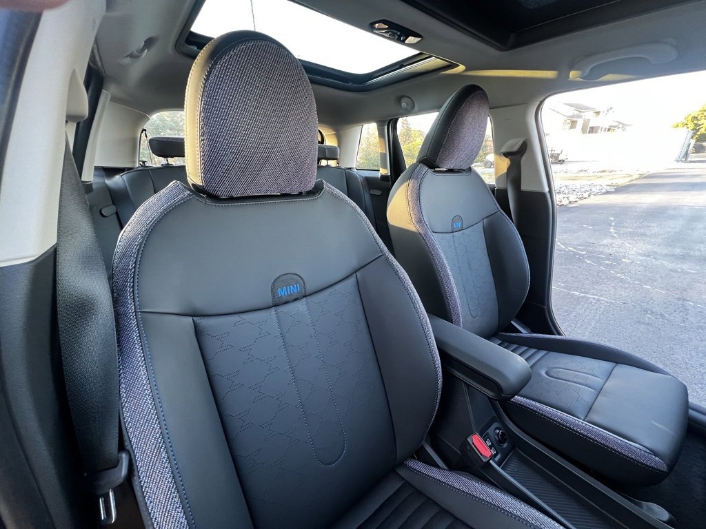 Certified 2025 MINI Cooper S image 20