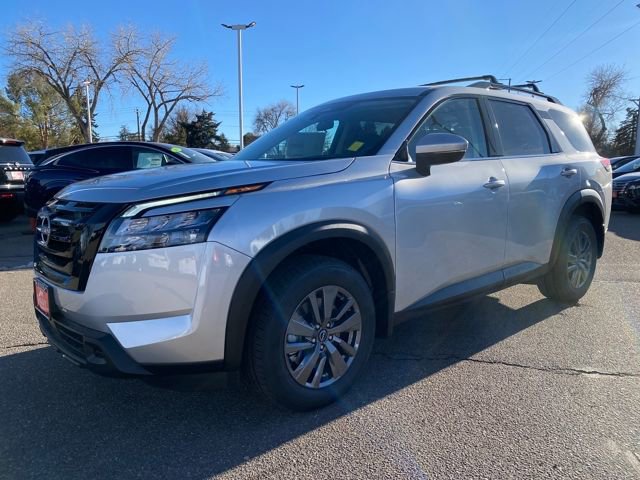 New 2025 Nissan Pathfinder SV