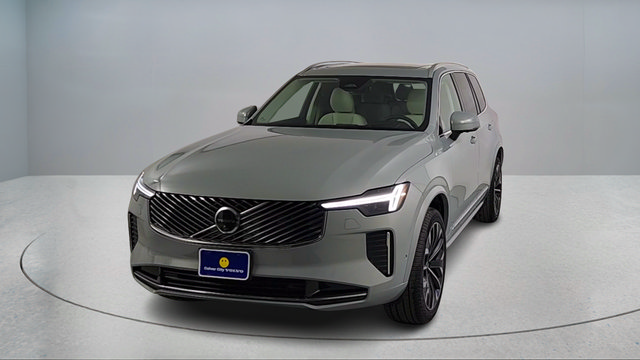 New 2026 Volvo XC90 B6 Ultra w/ Protection Package AWD/4WD image 2