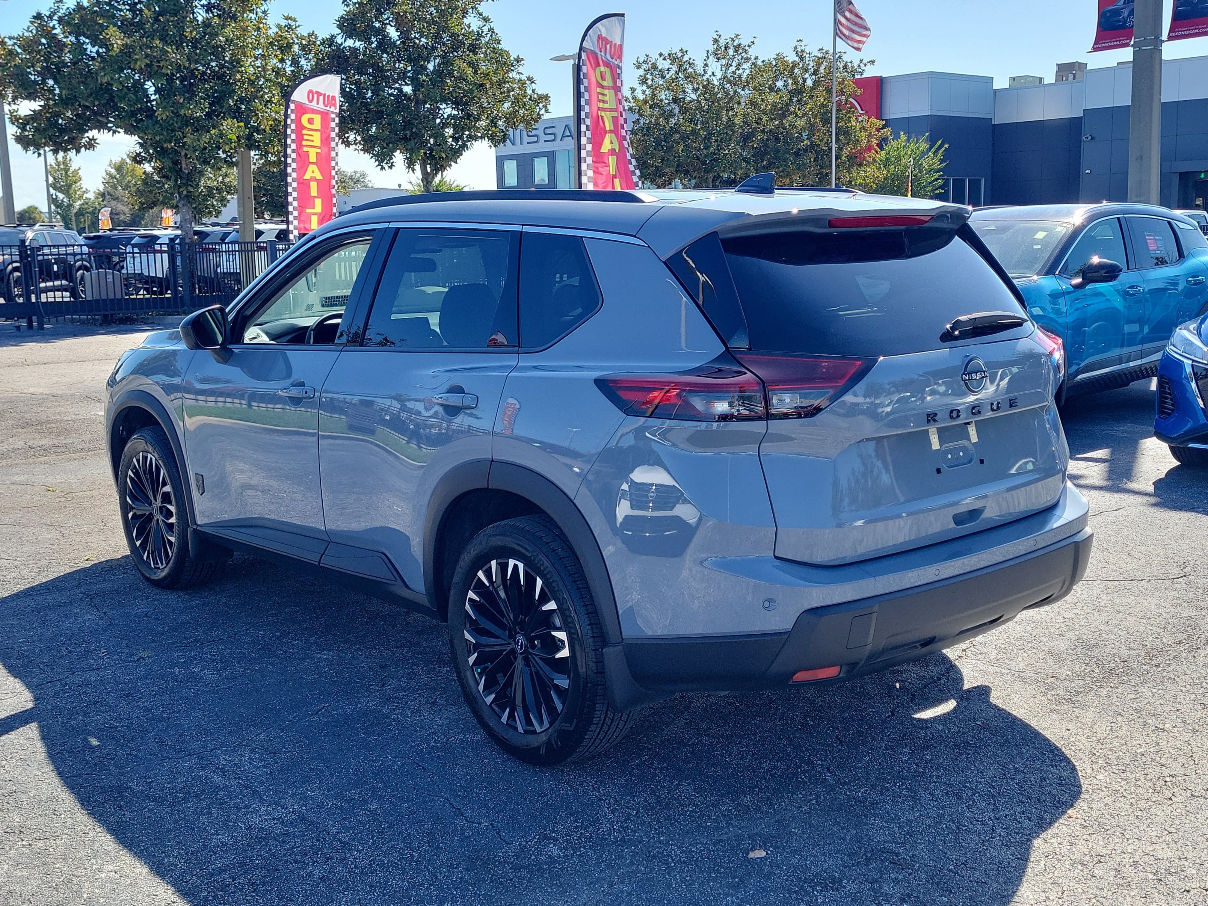 Certified 2026 Nissan Rogue Dark Armor FWD image 8