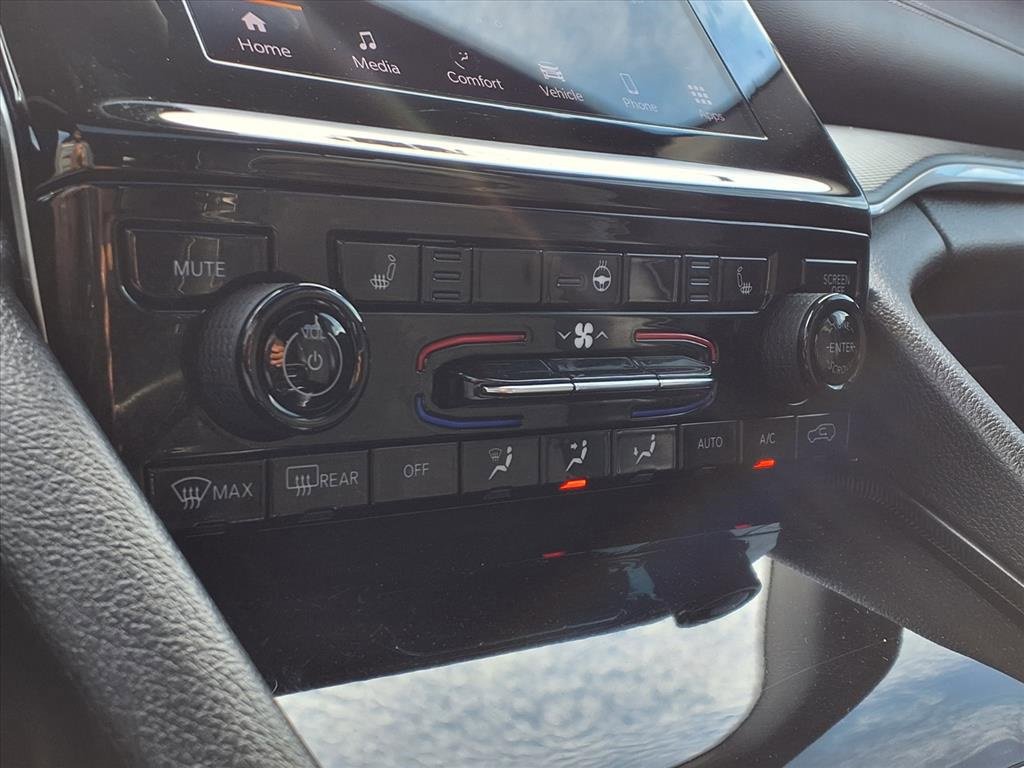 Used 2024 Jeep Grand Cherokee L Laredo image 22