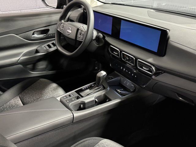 Used 2026 Nissan Sentra SV w/ Floor Mat Package image 11