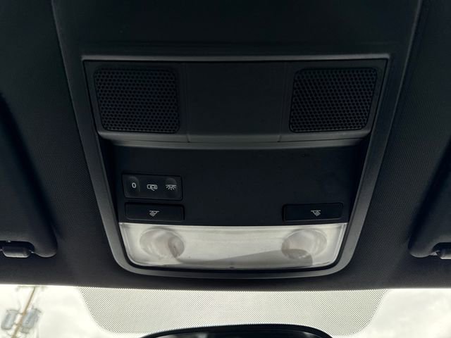 Used 2014 Volkswagen Beetle 1.8T FWD image 30