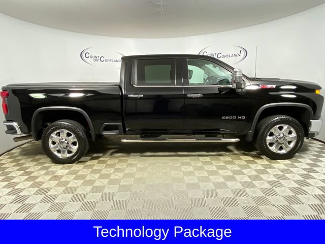 Certified 2020 Chevrolet Silverado 2500 LTZ w/ LTZ Premium Package AWD/4WD image 8