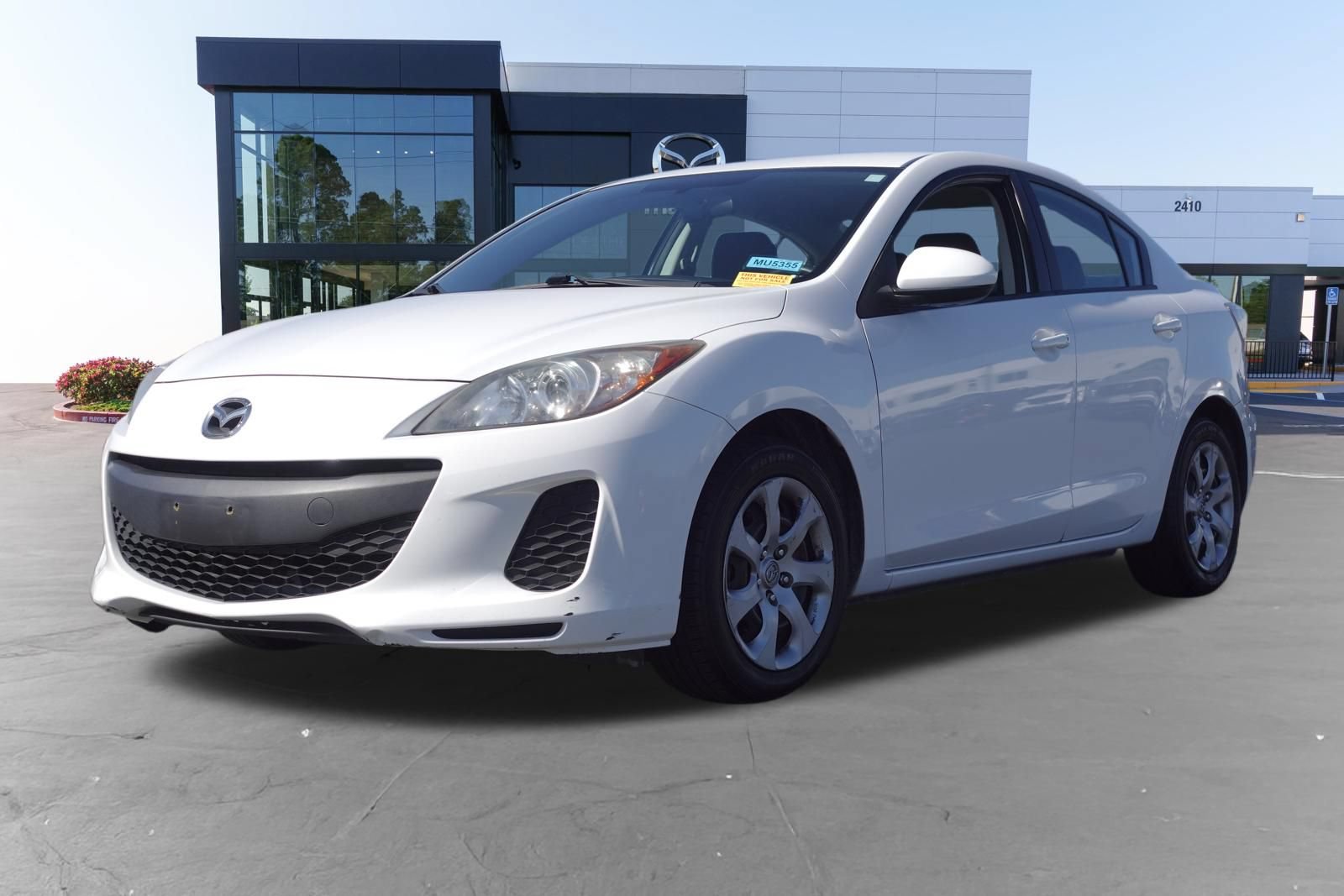 Used 2013 MAZDA MAZDA3 i SV FWD image 7