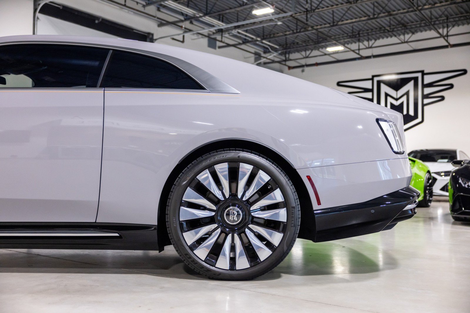 Used 2024 Rolls-Royce Spectre w/ Spectre Launch Package AWD/4WD image 15