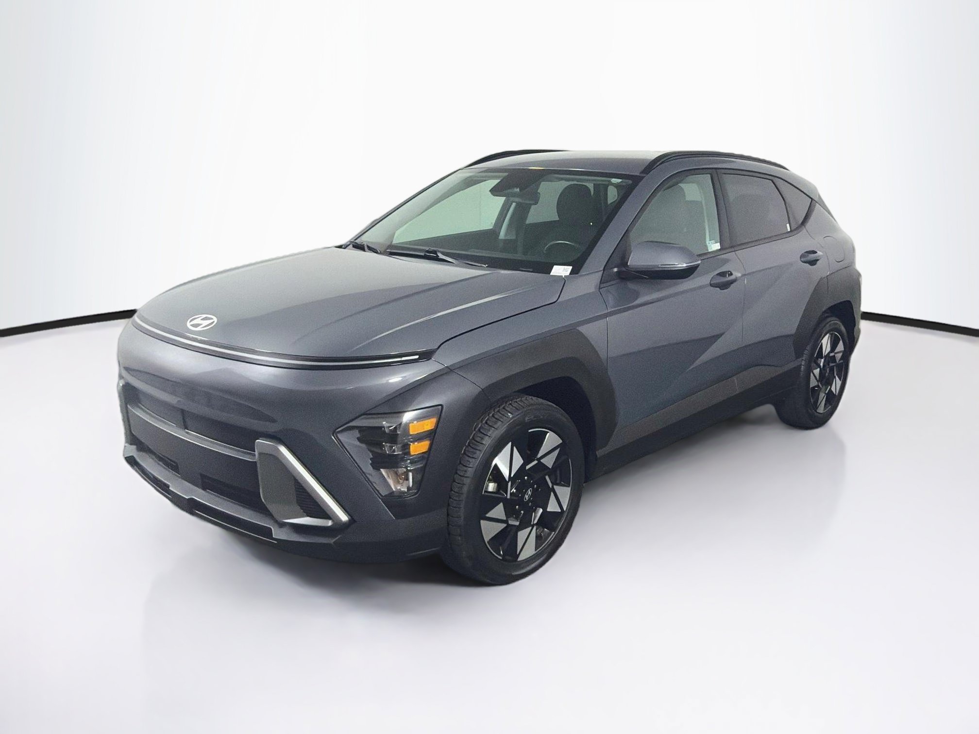 Used 2025 Hyundai Kona SEL FWD image 3