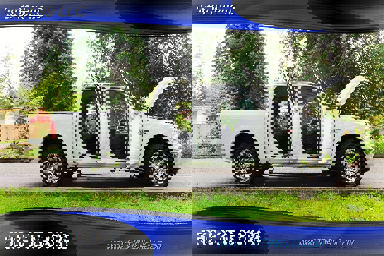 Used 2017 RAM 1500 Laramie w/ Convenience Group image 28