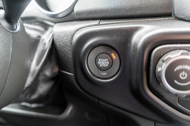 Used 2023 Jeep Wrangler Unlimited Sahara w/ Cold Weather Group AWD/4WD image 24
