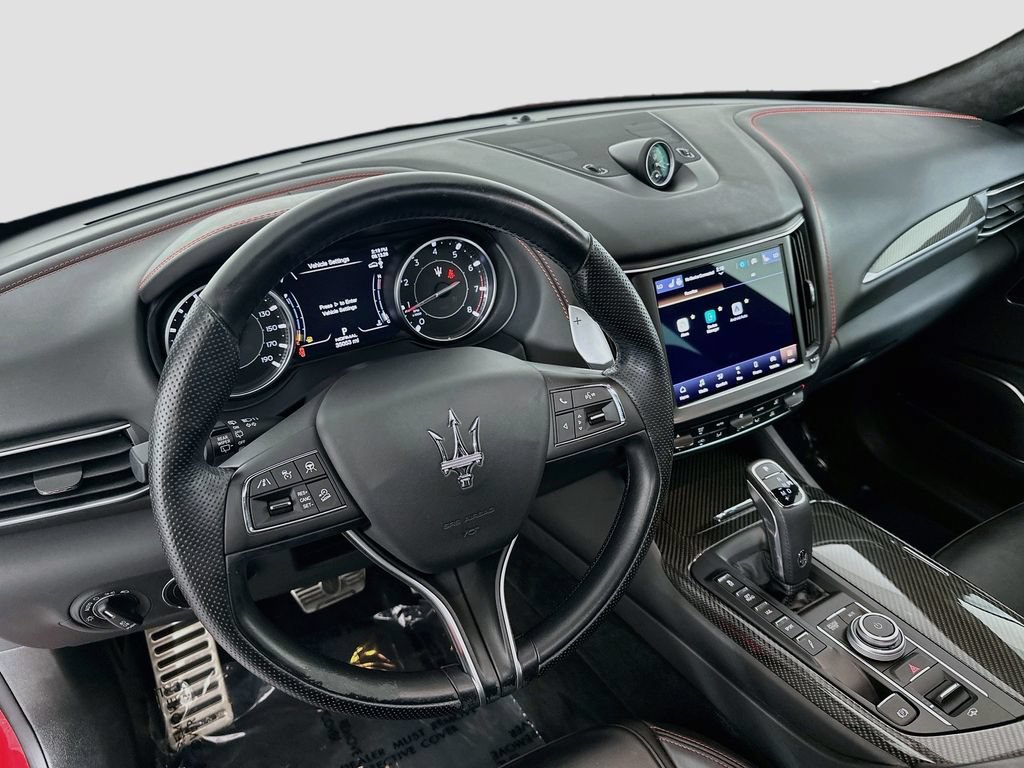 Used 2022 Maserati Levante F Tributo AWD/4WD image 25