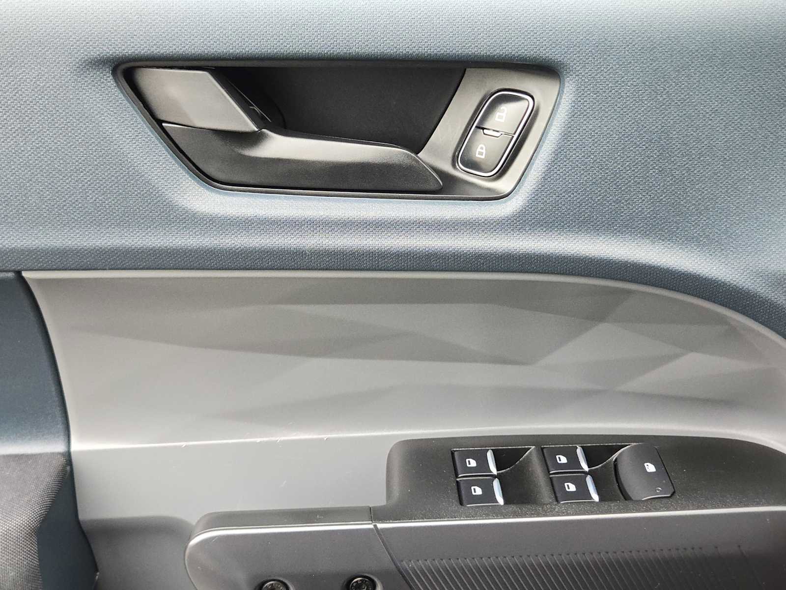 Used 2024 Ford Maverick XL w/ Equipment Group 100A Standard image 22