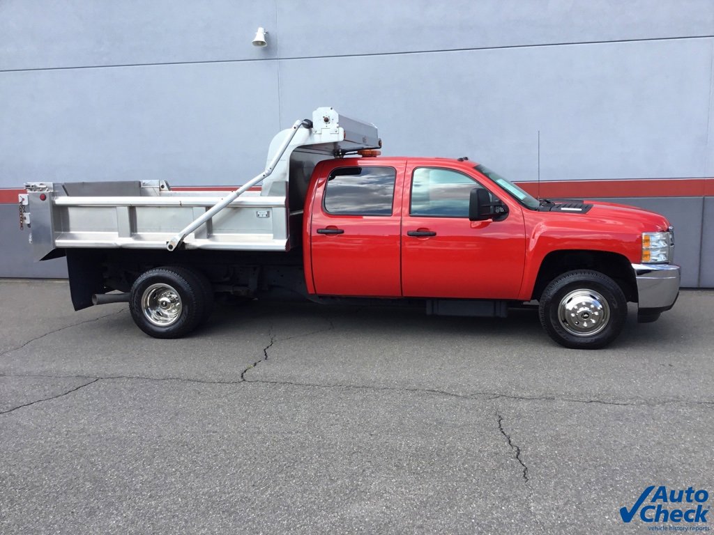 Used 2013 Chevrolet Silverado 3500 W/T w/ Snow Plow Prep Package image 12