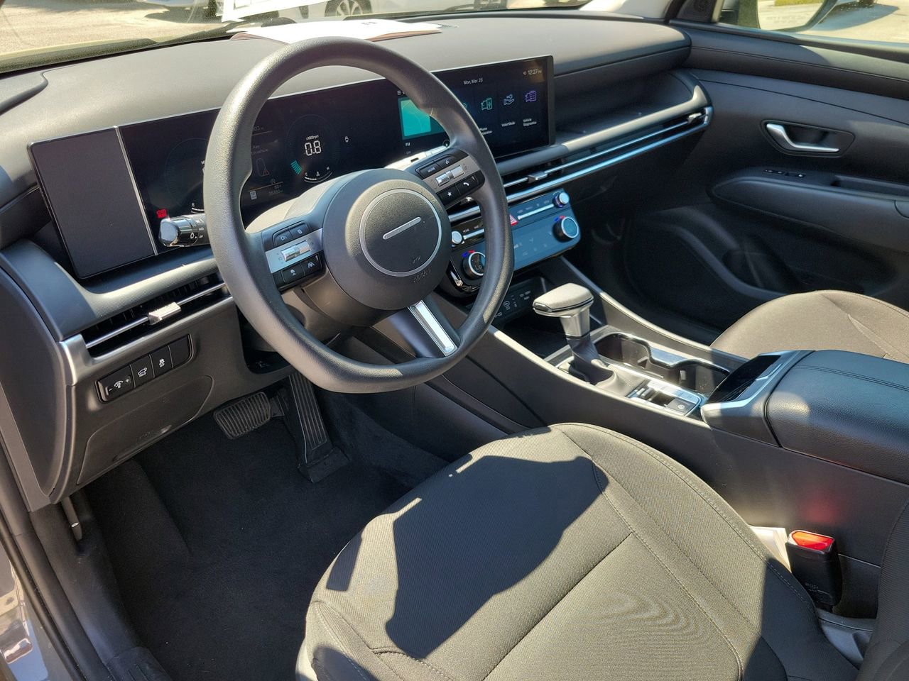 Used 2025 Hyundai Tucson SEL FWD image 15