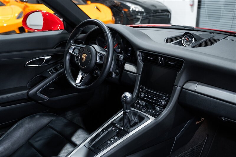 Used 2017 Porsche 911 Carrera S RWD image 53