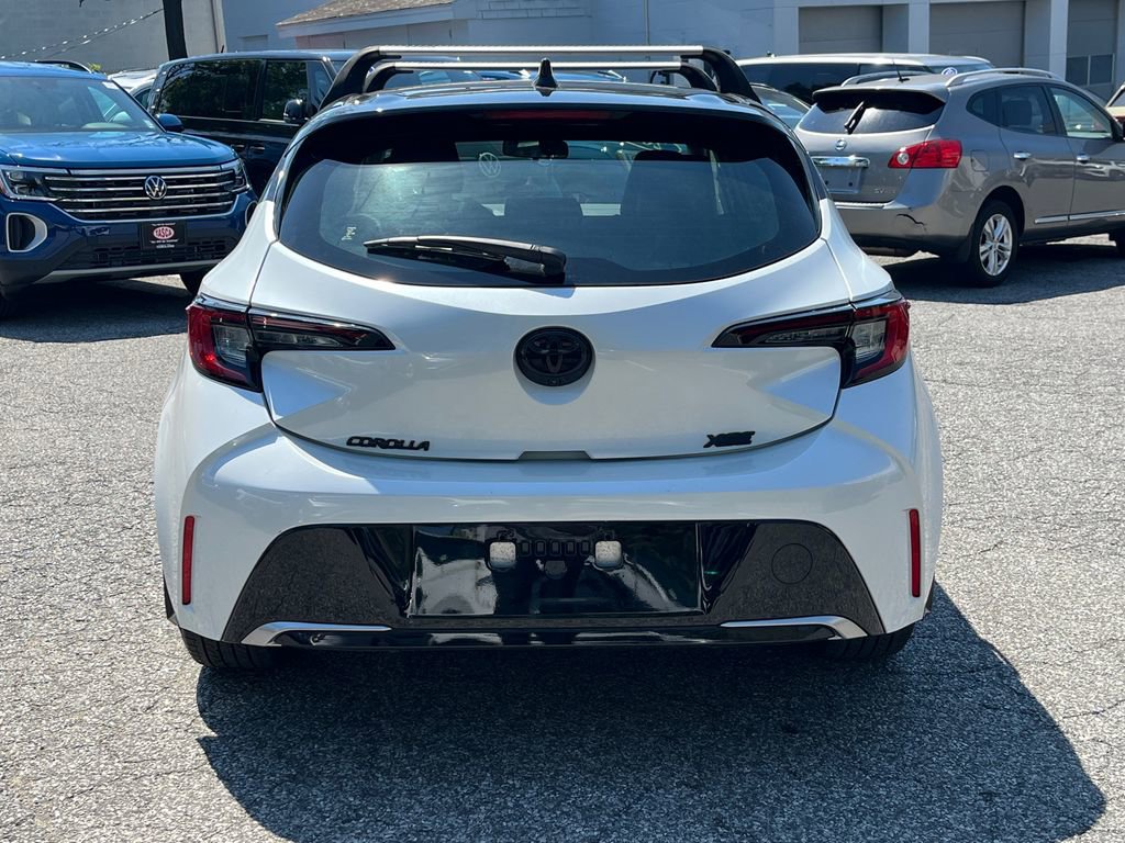 Used 2023 Toyota Corolla XSE FWD image 3