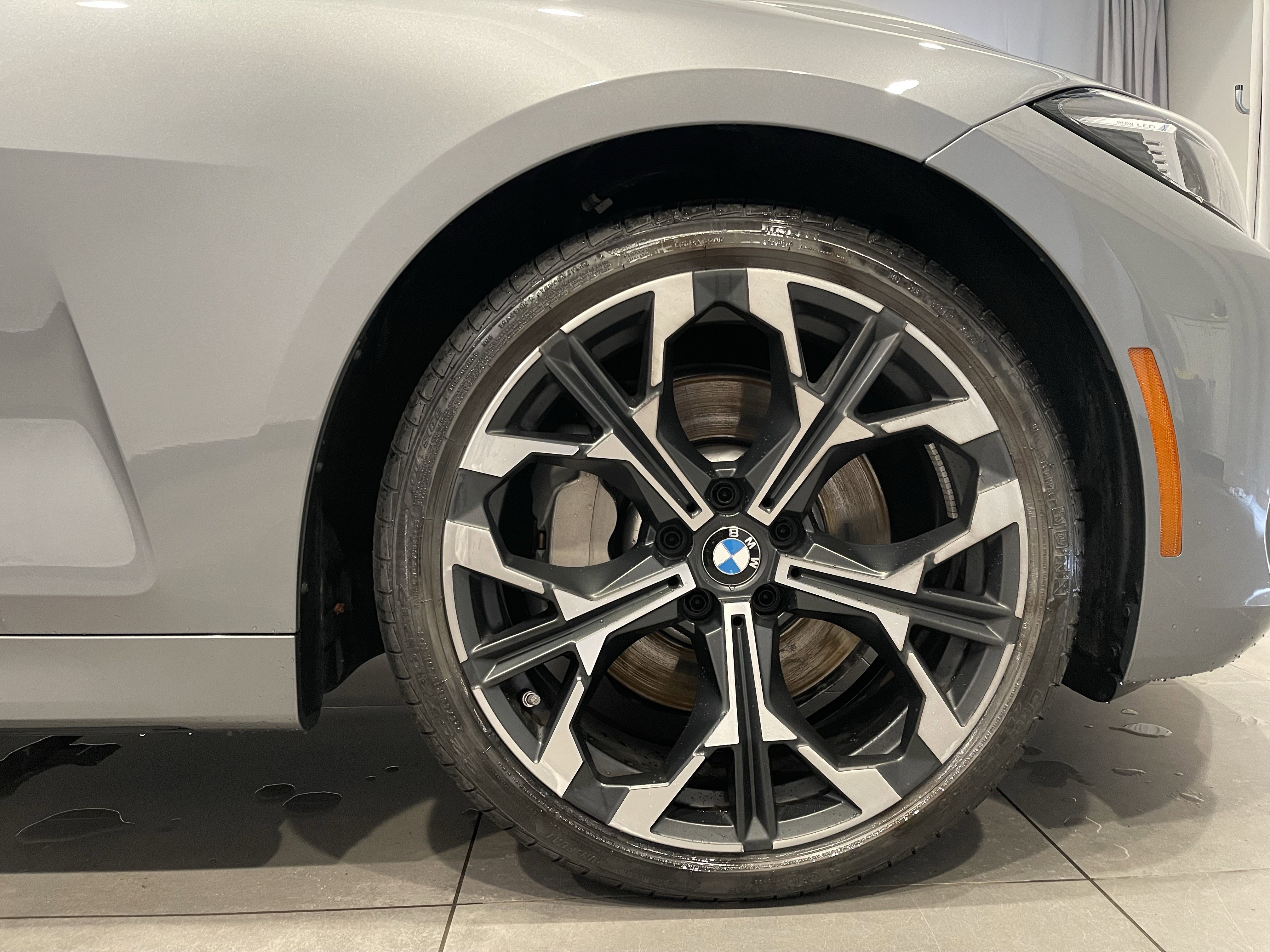 Used 2025 BMW 430i xDrive Coupe w/ Premium Package image 10