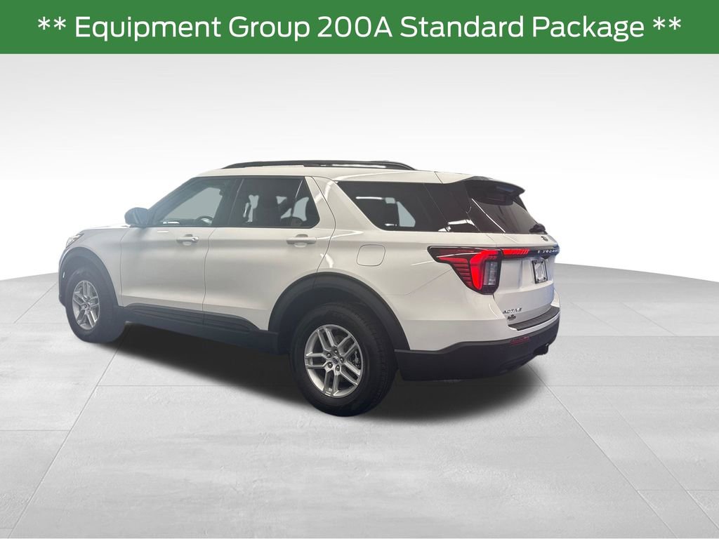 New 2026 Ford Explorer Active AWD/4WD image 3