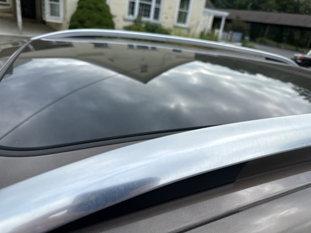 Used 2014 Volkswagen Touareg VR6 image 10