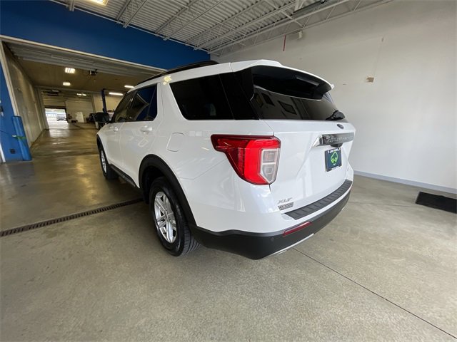 Used 2023 Ford Explorer XLT w/ Equipment Group 202A image 6