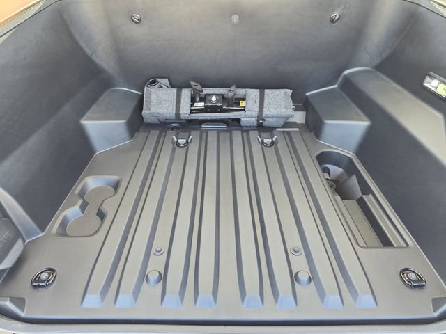 Used 2024 Chevrolet Silverado EV W/T image 20