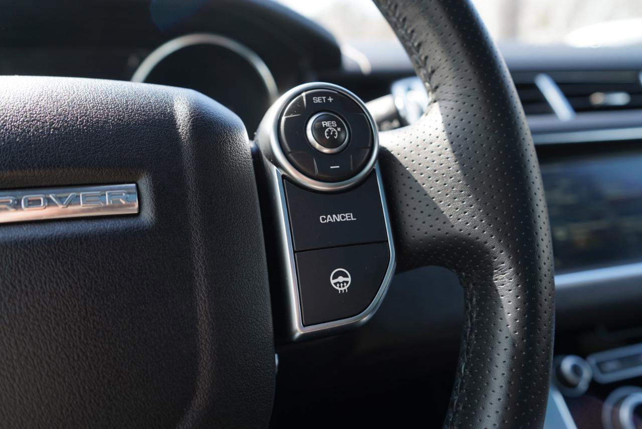 Used 2016 Land Rover Range Rover Sport HSE image 28