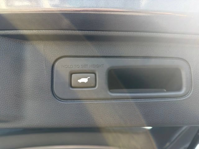 Certified 2025 Honda Pilot EX-L image 10