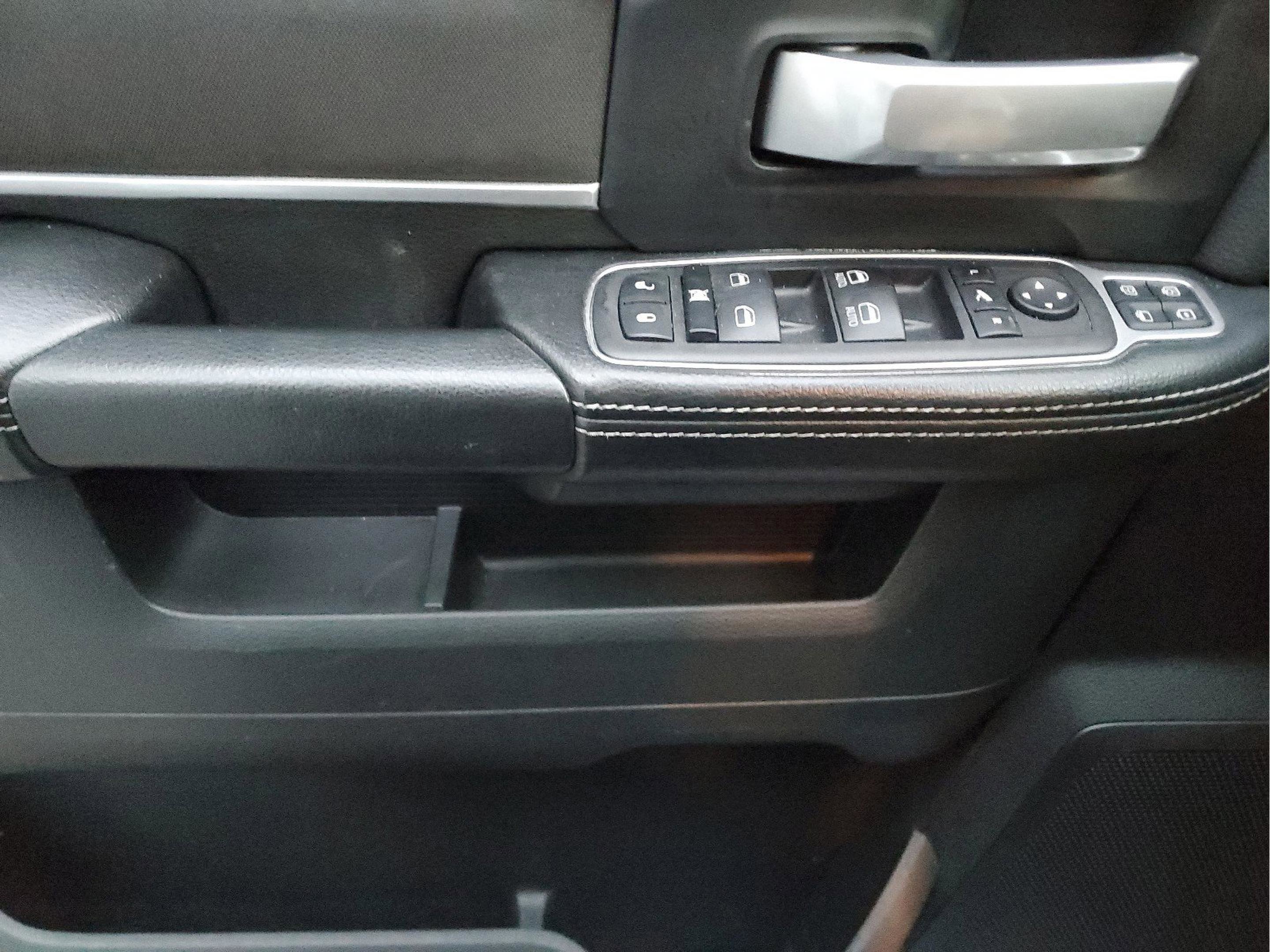 Used 2024 RAM 3500 Big Horn image 12