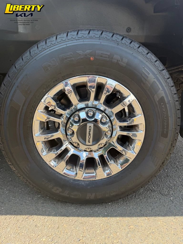 Used 2020 Ford F250 XLT w/ XLT Premium Package AWD/4WD image 14