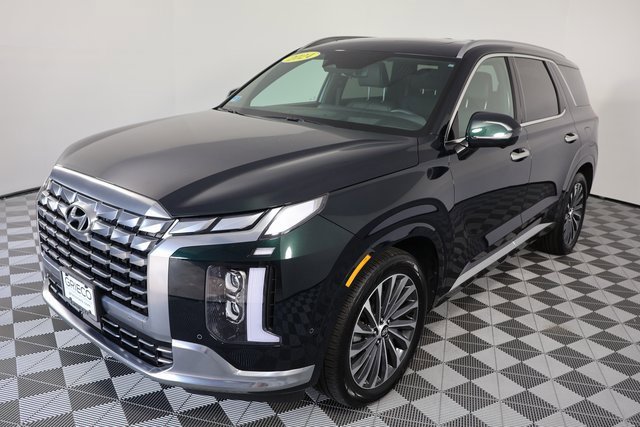 Used 2024 Hyundai Palisade Calligraphy image 4
