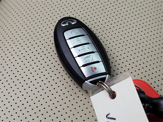 Used 2021 INFINITI QX80 Sensory w/ Cargo Package image 25