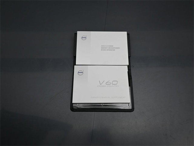 Used 2018 Volvo V60 T5 Cross Country w/ Convenience Package image 40