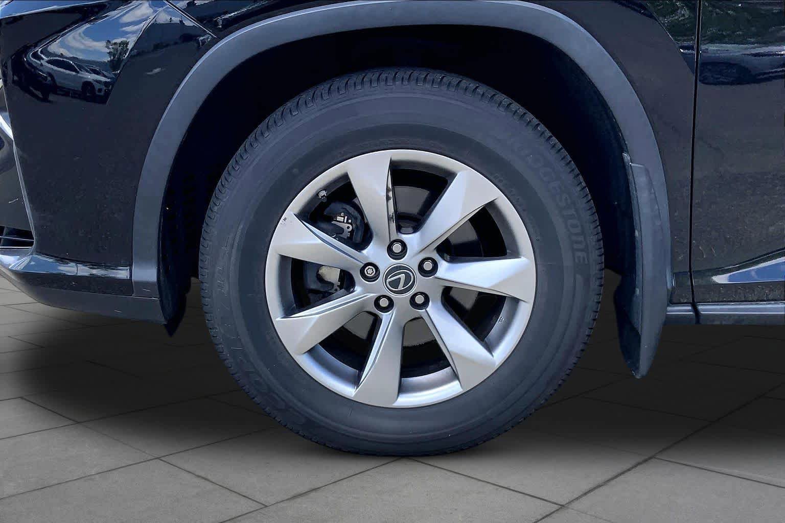 Used 2019 Lexus RX 350 AWD w/ Navigation Package image 11