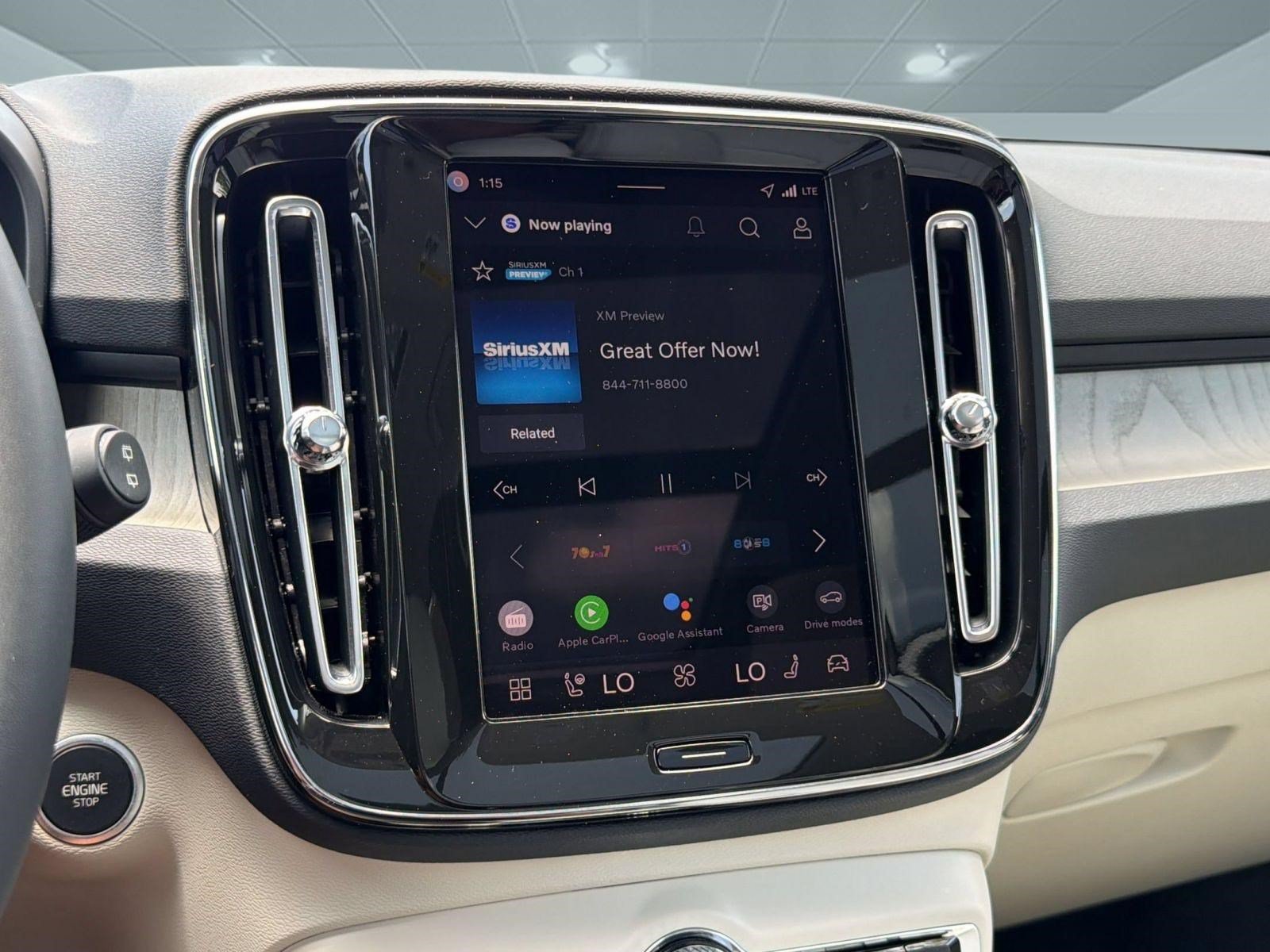 Certified 2026 Volvo XC40 B5 Plus AWD/4WD image 24
