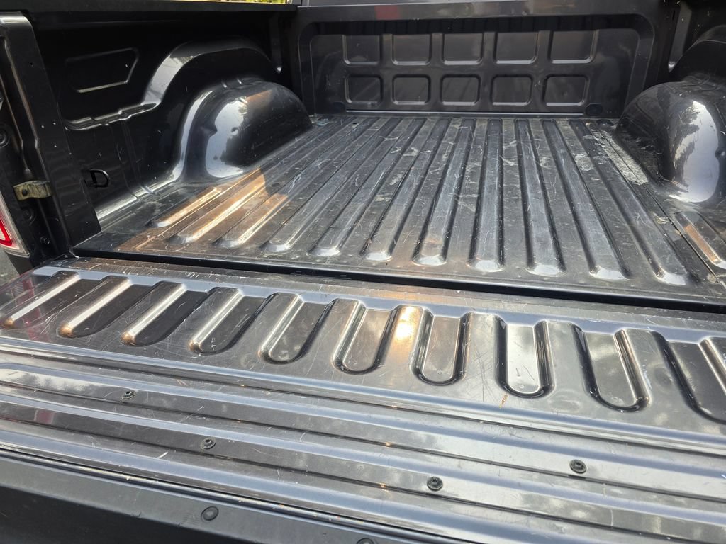 Used 2015 RAM 1500 Laramie w/ Convenience Group RWD image 19