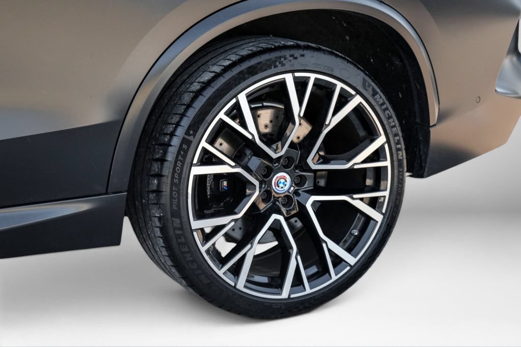 Used 2023 BMW X5 M w/ Competition Package AWD/4WD image 63