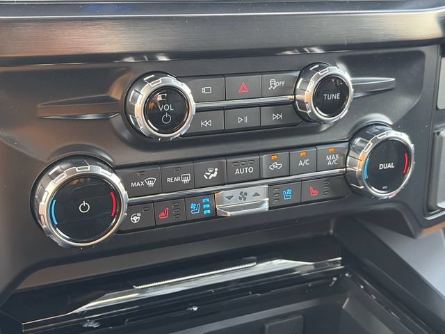 New 2027 Ford F350 Lariat w/ Chrome Package AWD/4WD image 23