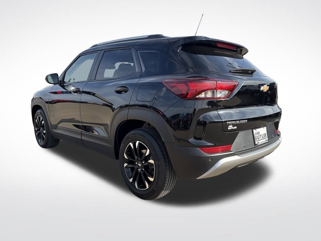 Used 2023 Chevrolet TrailBlazer LT w/ Convenience Package image 39