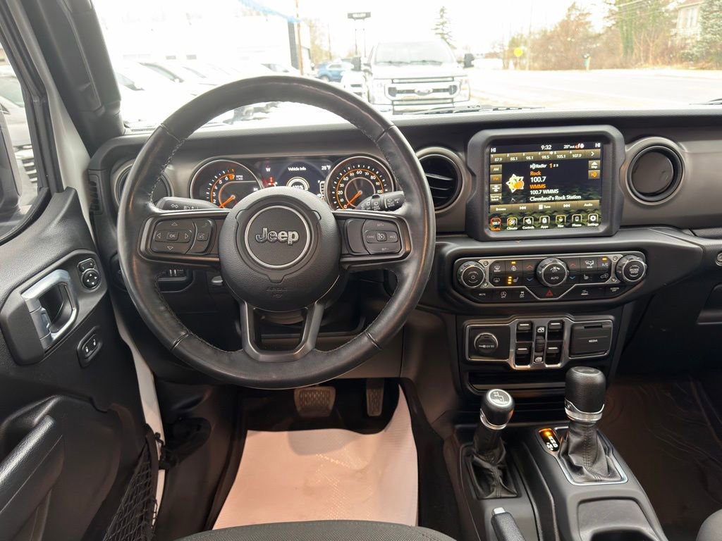 Used 2022 Jeep Wrangler Unlimited Sport image 31