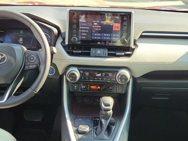 Used 2020 Toyota RAV4 Limited w/ Limited Grade Weather Package AWD/4WD image 23