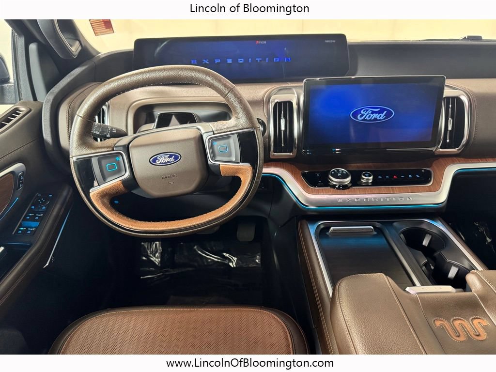 Used 2025 Ford Expedition King Ranch AWD/4WD image 22