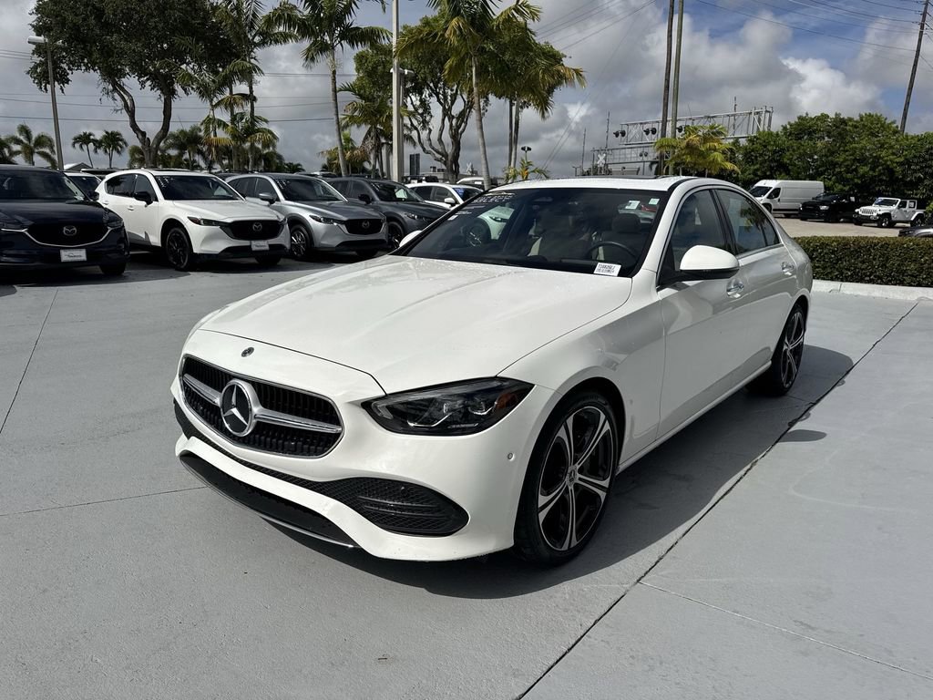Used 2024 Mercedes-Benz C 300 Sedan image 9