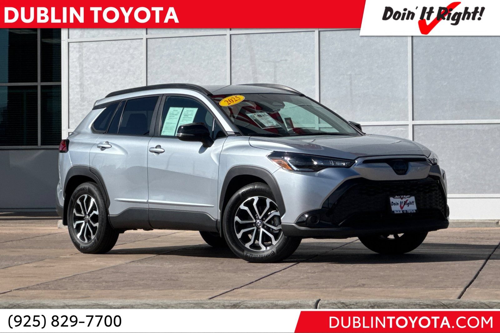 Used 2025 Toyota Corolla Cross AWD Hybrid image 1