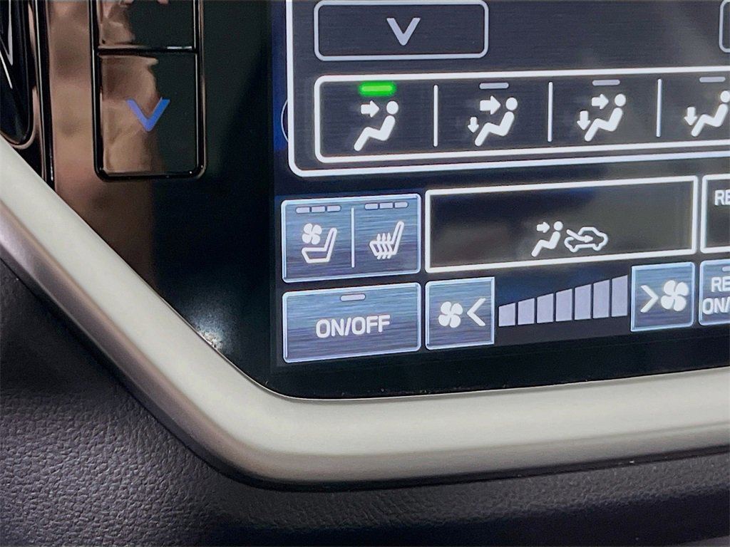 Used 2024 Subaru Ascent Touring image 14