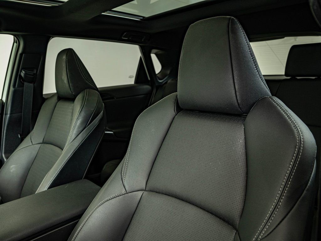 Used 2023 Toyota bZ4X Limited w/ Weather Package AWD/4WD image 29