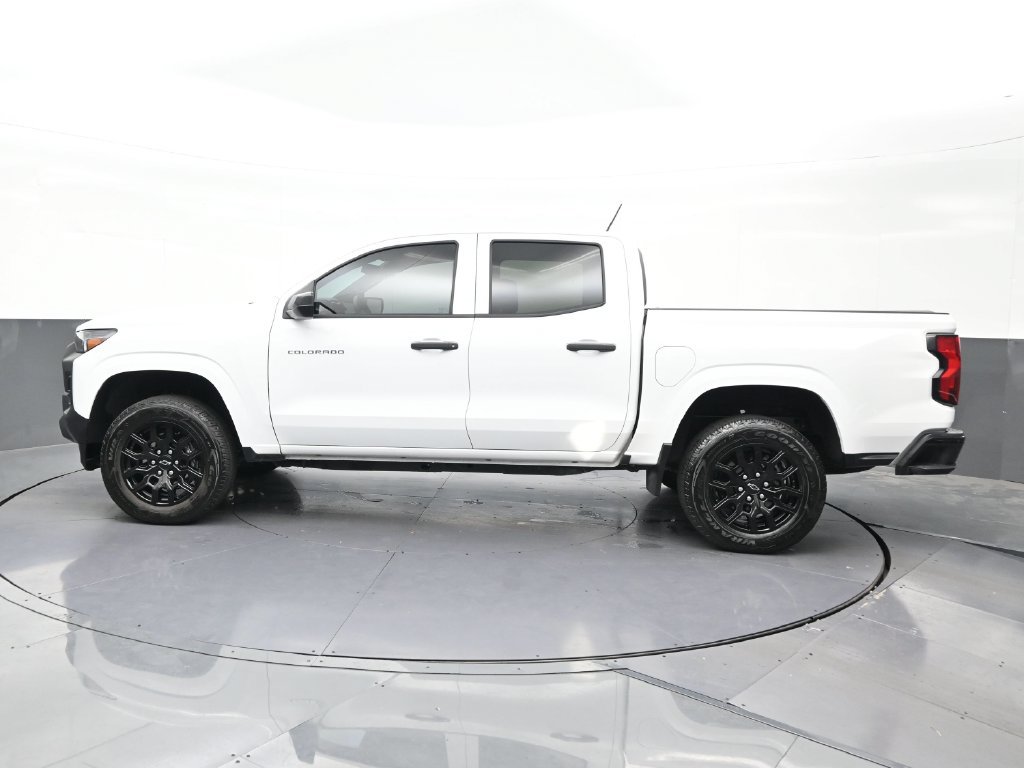 Used 2026 Chevrolet Colorado W/T w/ WT Custom Package RWD image 2