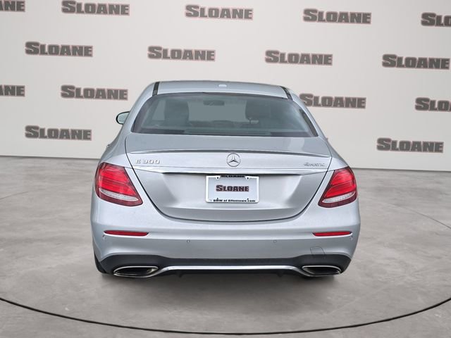 Used 2017 Mercedes-Benz E 300 4MATIC image 4