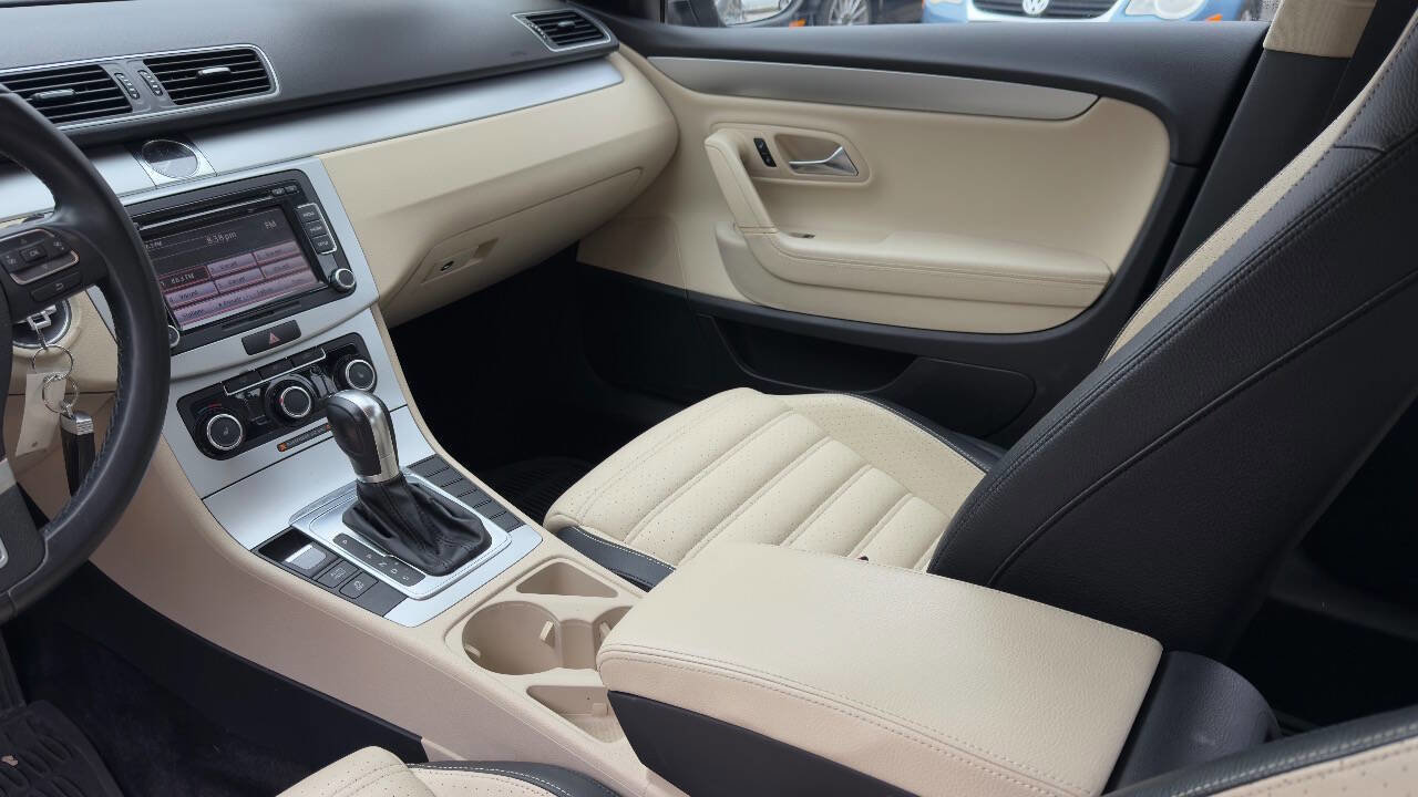 Used 2012 Volkswagen CC Sport image 34