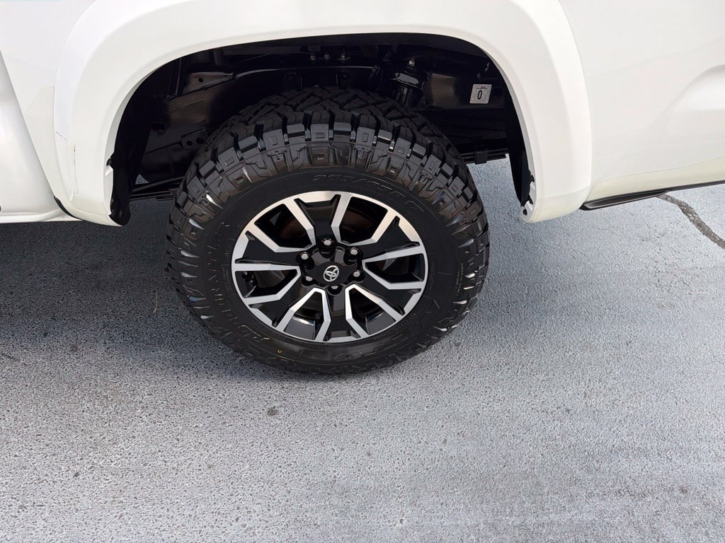 Used 2023 Toyota Tacoma TRD Sport RWD image 19