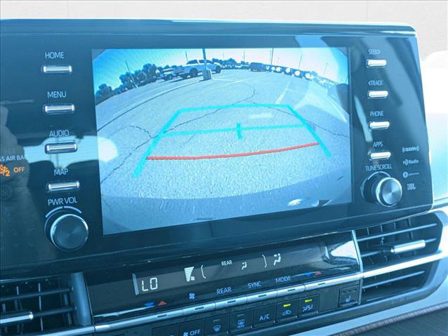 Used 2021 Toyota Sienna XLE w/ XLE Plus Package image 13