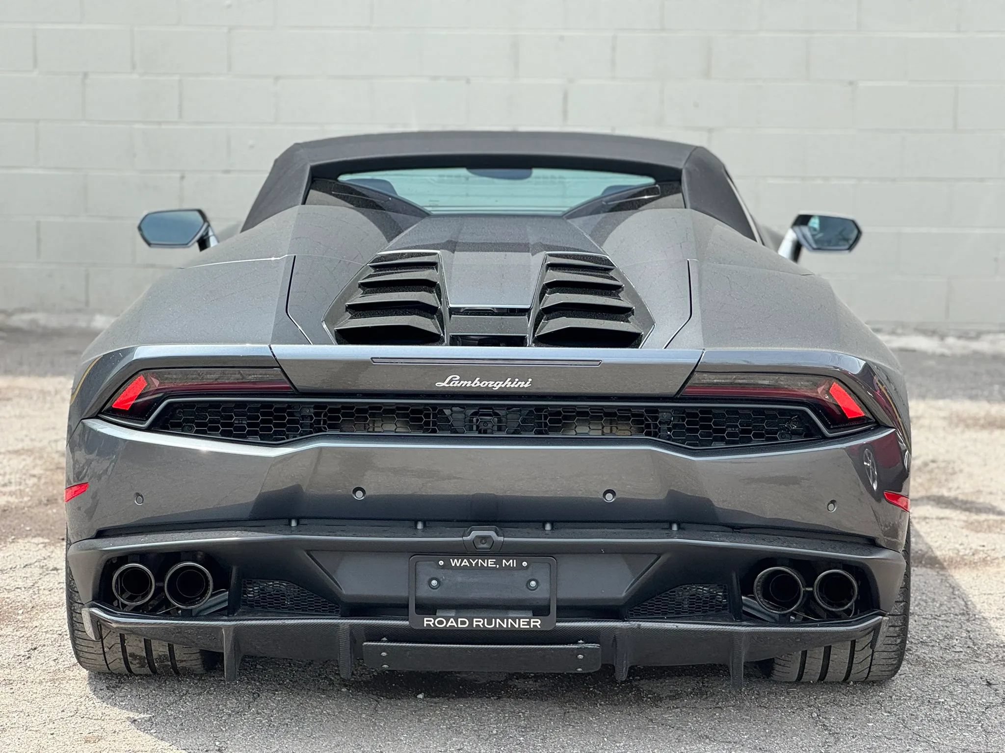 Used 2017 Lamborghini Huracan LP 610-4 AWD/4WD image 17